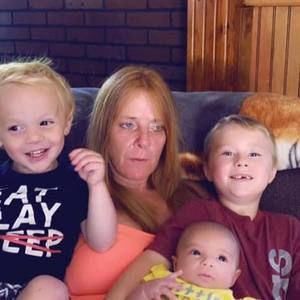 Meet your Posher, Vickie